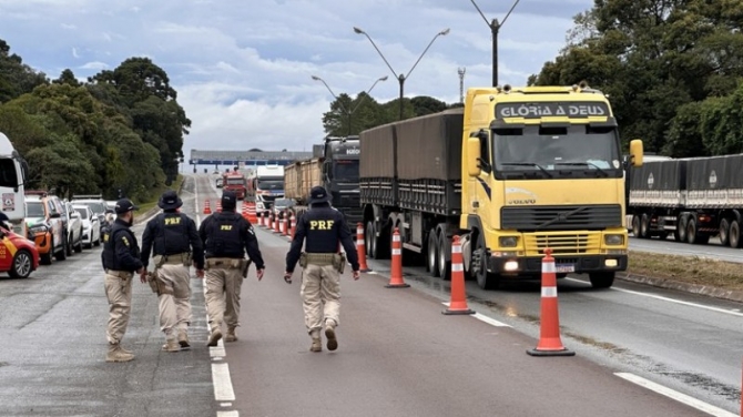 Polícia Rodoviária Federal inicia Operação Semana Santa 2024 no Paraná